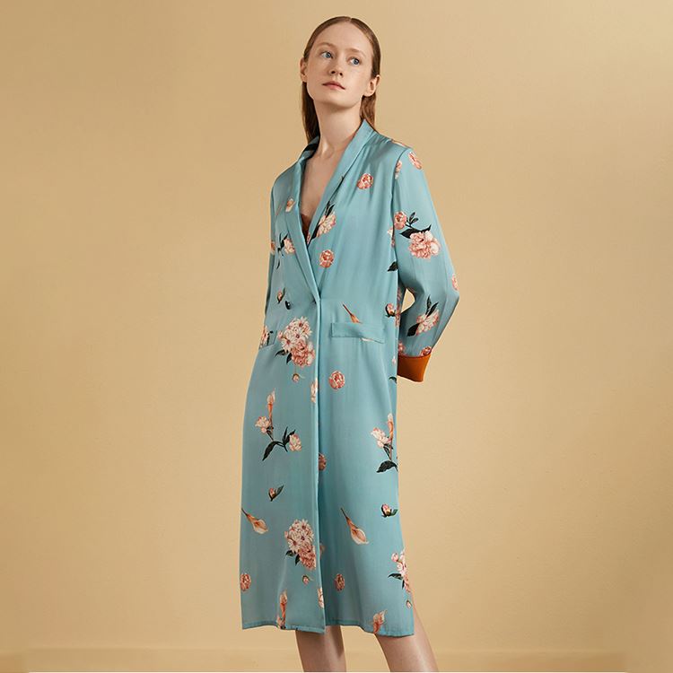 women silk robe1